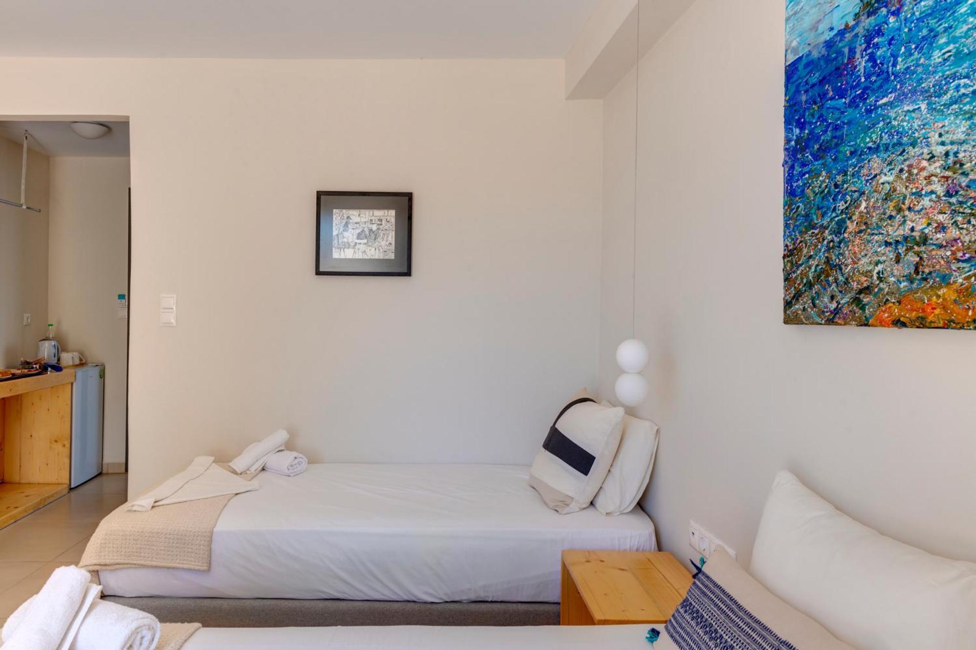 Hotel Kamelo Vari  Ngoại thất bức ảnh