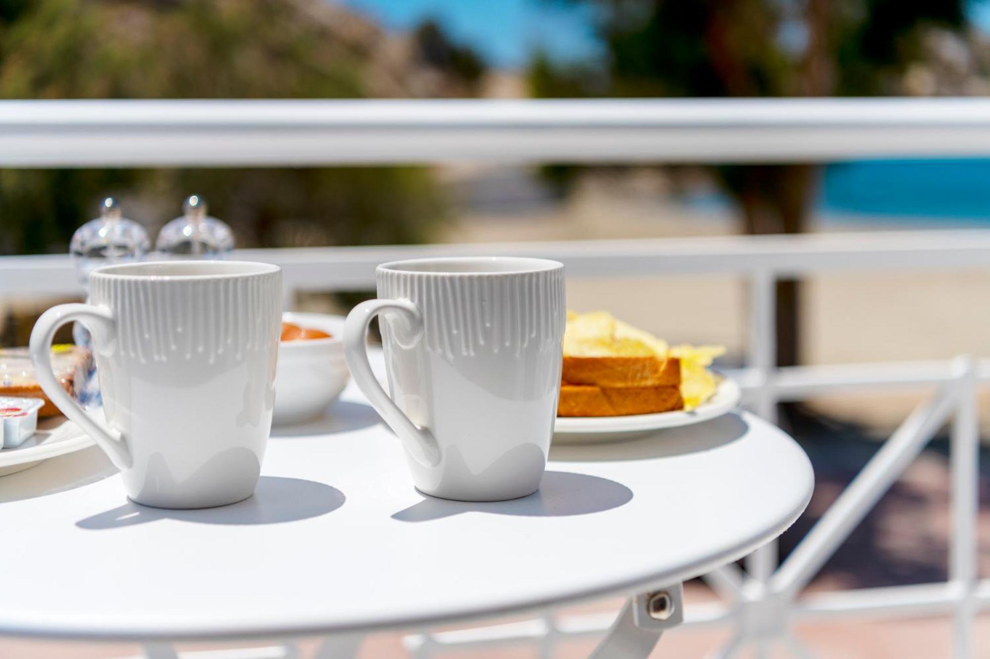 Hotel Kamelo Vari  Ngoại thất bức ảnh